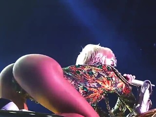 slut Miley Cyrus  begging to get fucked