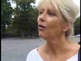 Blonde mature goes to hotel for quick fuck