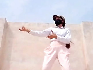 pakistani girl sexy dance