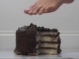 teen destroys cake with her feet